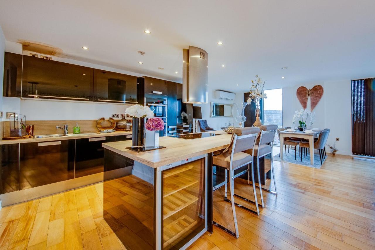 Spacious 3-Bed Penthouse With City Sky Line Views شيفيلد المظهر الخارجي الصورة