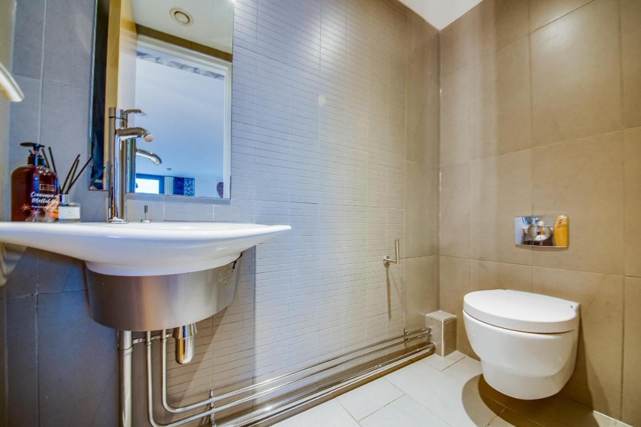 Spacious 3-Bed Penthouse With City Sky Line Views شيفيلد المظهر الخارجي الصورة