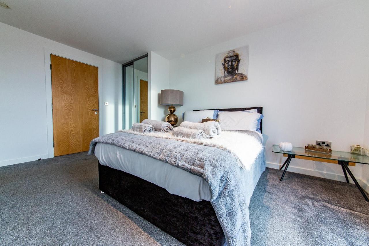 Spacious 3-Bed Penthouse With City Sky Line Views شيفيلد المظهر الخارجي الصورة