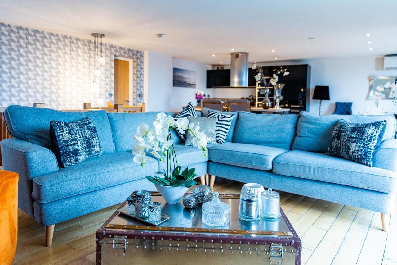 Spacious 3-Bed Penthouse With City Sky Line Views شيفيلد المظهر الخارجي الصورة